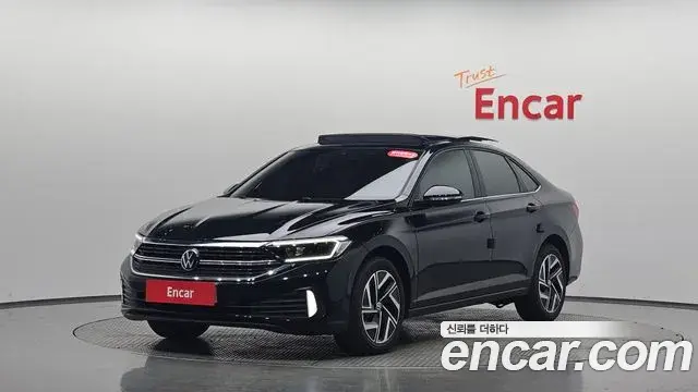 Volkswagen Jetta 2024 — ფოტო 7/33