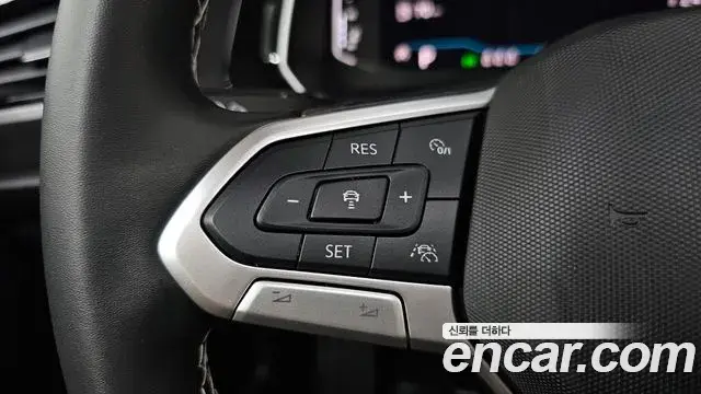 Volkswagen Jetta 2024 — ფოტო 2/33