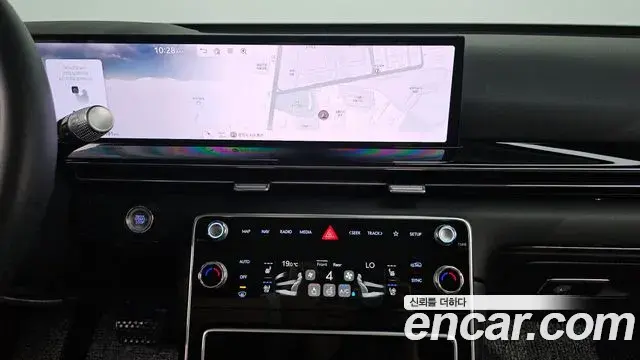 Genesis GV80 2024 — Photo 11/32