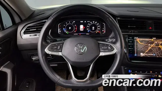 Volkswagen Tiguan Allspace 2022 — Фото 13/20