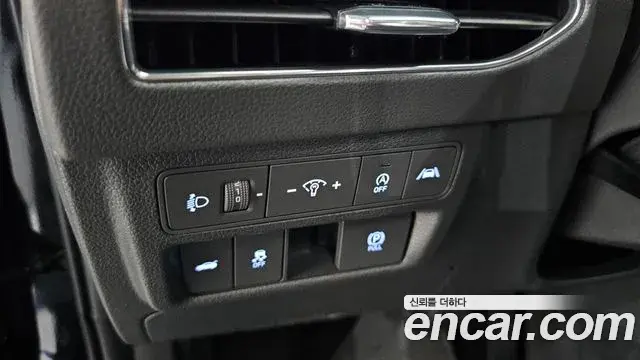 Hyundai Sonata Hybrid 2023 — Şəkil 32/38