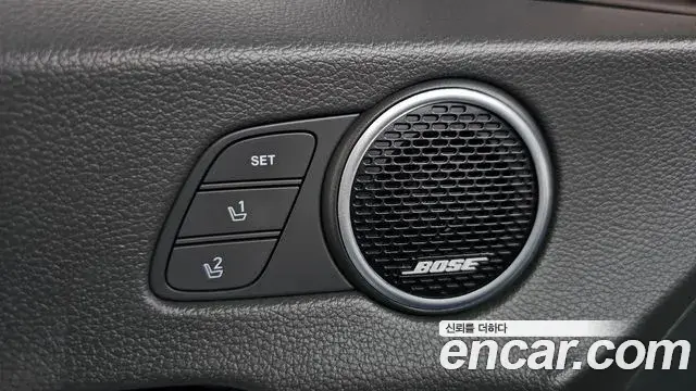 Hyundai Sonata Hybrid 2023 — Şəkil 25/38
