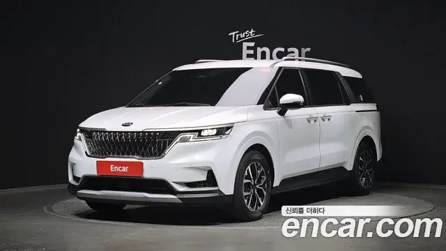 Kia Carnival 2020 — ფოტო 4/20