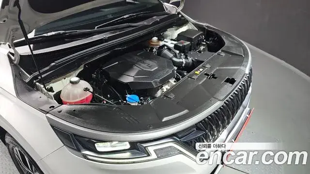 Kia Carnival 2020 — ფოტო 2/20