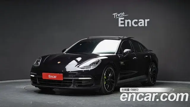 Porsche Panamera 2020 — Şəkil 7/31