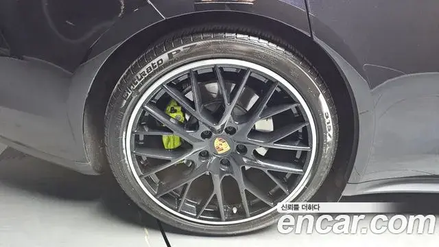 Porsche Panamera 2020 — Şəkil 9/31