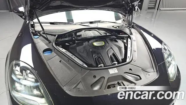 Porsche Panamera 2020 — Şəkil 2/31