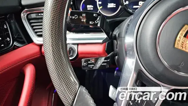 Porsche Panamera 2020 — Şəkil 1/31