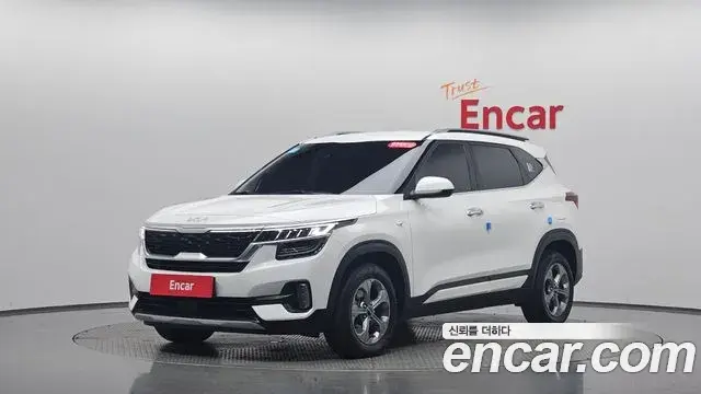 Kia Seltos 2021 — Photo 3/31