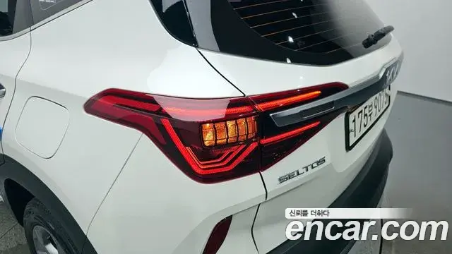 Kia Seltos 2021 — Photo 23/31