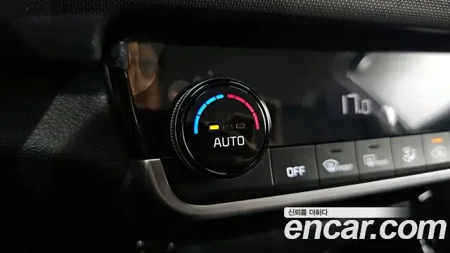 Kia Seltos 2021 — Photo 27/31