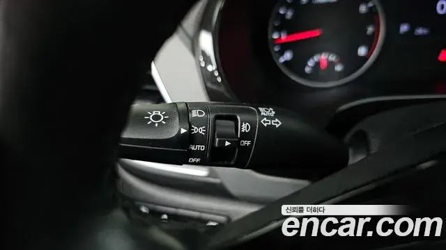 Kia Seltos 2021 — Photo 1/31