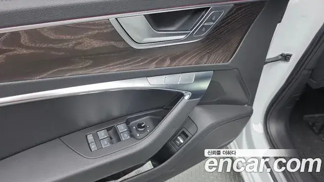 Audi A6 2019 — ფოტო 2/20