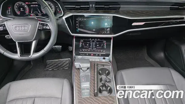 Audi A6 2019 — ფოტო 6/20