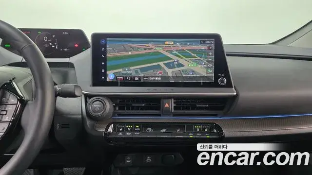 Toyota Prius 2025 — ფოტო 19/31