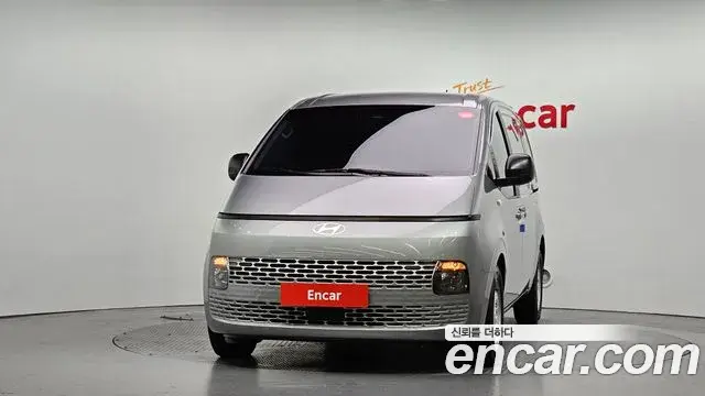 Hyundai Staria 2024 — Şəkil 1/30