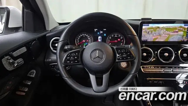 Mercedes-Benz C-Class 2019 — ფოტო 20/31