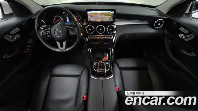Mercedes-Benz C-Class 2019 — ფოტო 3/31