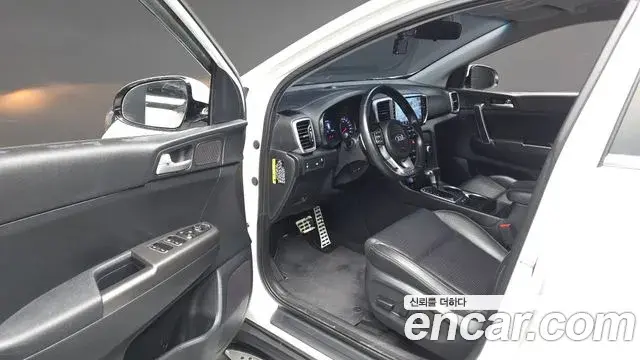 Kia Sportage The Bold 2018 — Photo 11/20