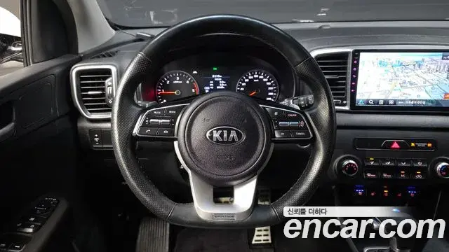 Kia Sportage The Bold 2018 — Photo 7/20