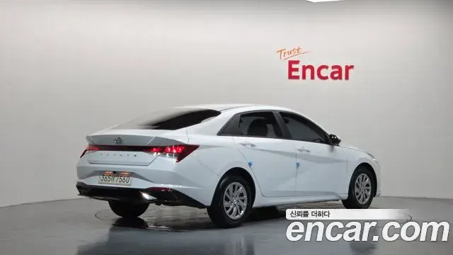 Hyundai Avante 2021 — Фото 2/20