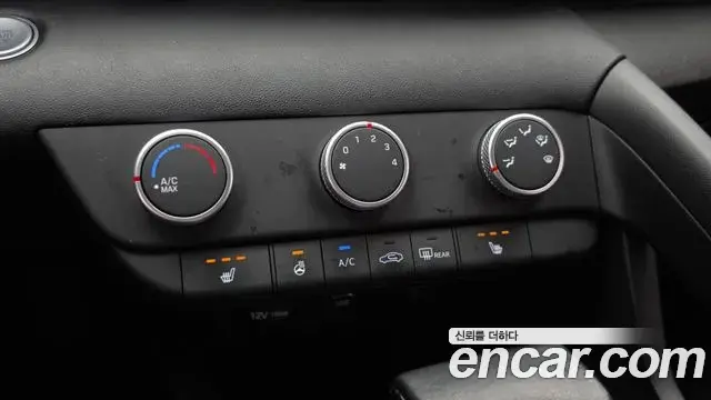 Hyundai Avante 2021 — Фото 16/20