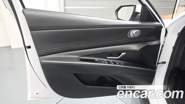 Hyundai The New Avante Hybrid 2021 — Şəkil 19/30