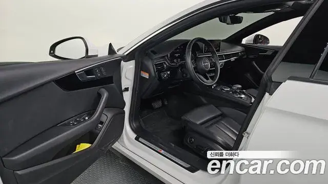 Audi A5 2019 — Photo 8/20