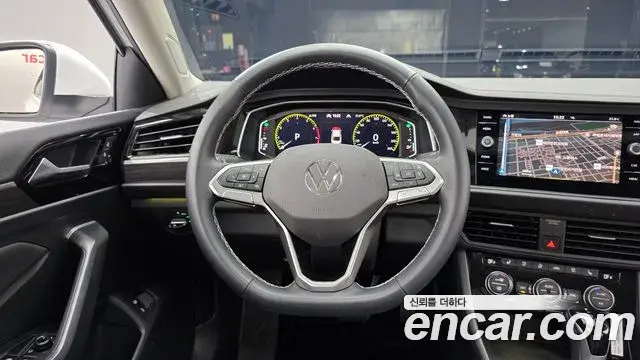 Volkswagen Jetta 2024 — Şəkil 32/35
