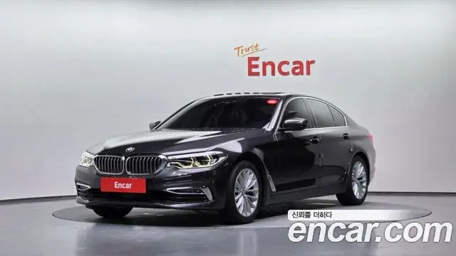 BMW 5 Series 2019 — Фото 1/20