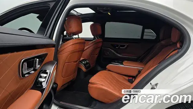 Mercedes-Benz S-Class 2023 — Şəkil 10/31