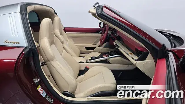 Porsche 911 2021 — ფოტო 10/31