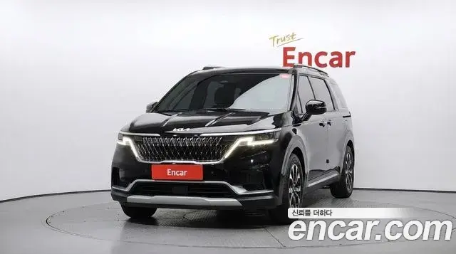 Kia Carnival 2023 — Фото 3/20