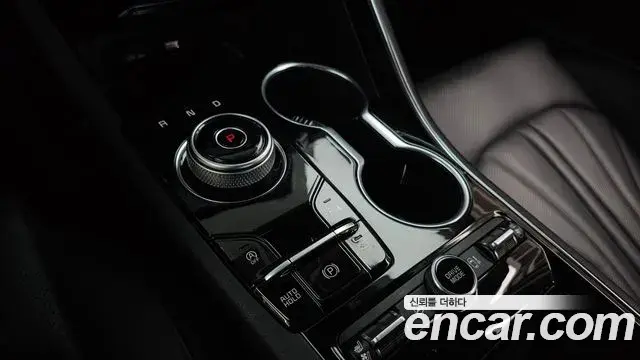 Kia K5 2023 — Photo 13/30