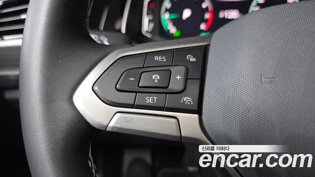 Volkswagen Jetta 2023 — Şəkil 30/31