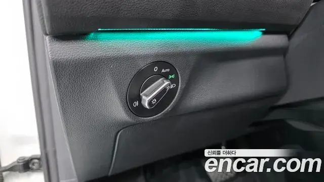 Volkswagen Jetta 2023 — Şəkil 15/31