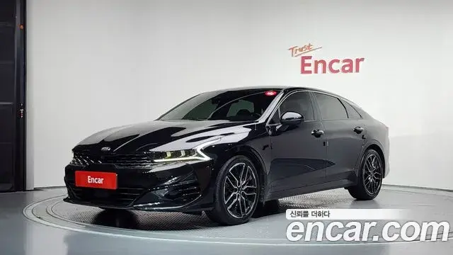 Kia K5 2020 — ფოტო 21/32