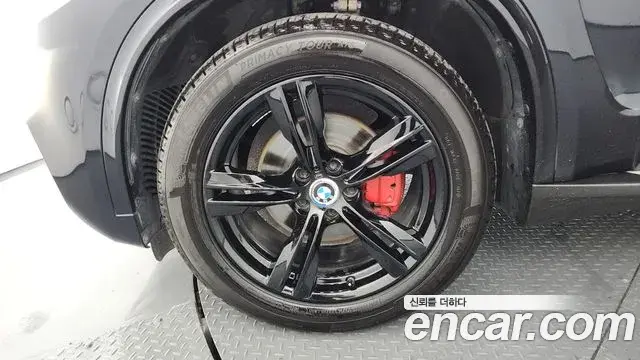 BMW X5 2018 — Photo 4/20