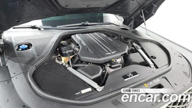 Genesis G90 2022 — ფოტო 25/34