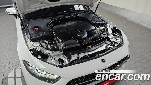 Mercedes-Benz CLS-Class 2023 — Photo 19/31