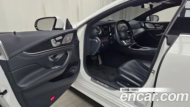 Mercedes-Benz CLS-Class 2023 — Photo 16/31