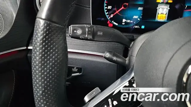 Mercedes-Benz CLS-Class 2023 — Photo 6/31