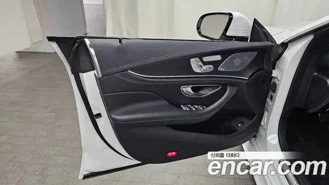 Mercedes-Benz CLS-Class 2023 — Photo 4/31