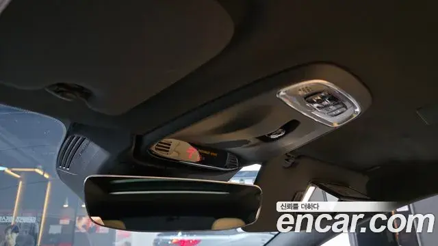 Volvo V60 Cross Country 2019 — Photo 18/34