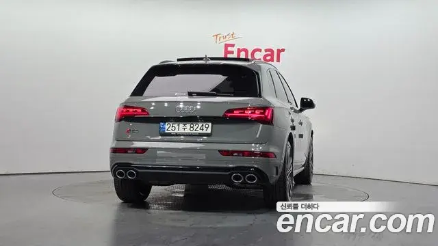 Audi SQ5 2021 — Şəkil 4/20