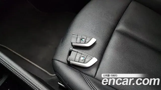 BMW X1 2022 — Фото 16/20