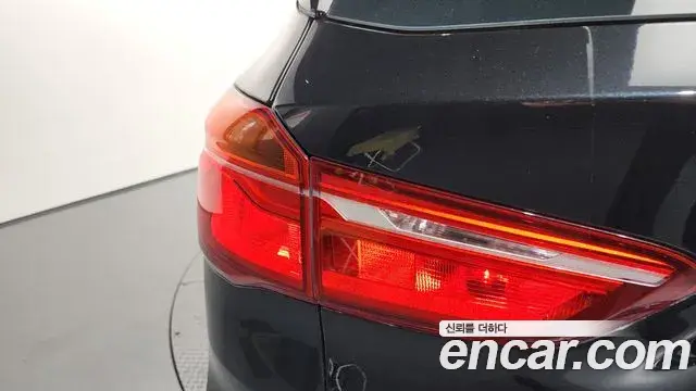 BMW X1 2022 — ფოტო 4/32