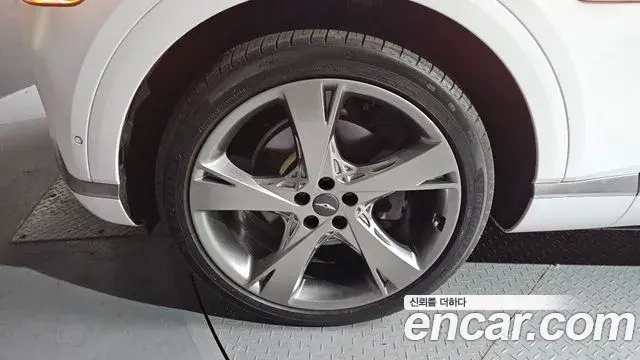 Genesis GV80 2020 — Şəkil 17/32