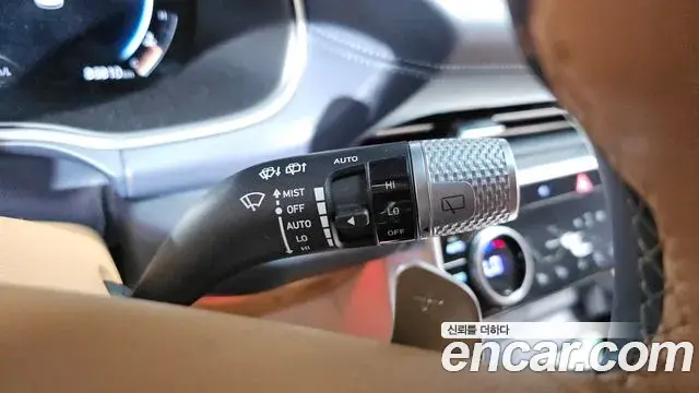 Genesis GV80 2020 — Şəkil 30/32
