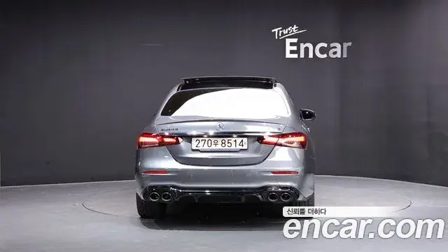 Mercedes-Benz E-Class 2022 — Şəkil 26/37